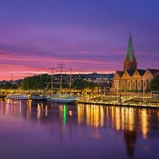Beste in Cologne Cathedrals und Hamburgs Hafen – Ein Blick durch erfahrene Augen